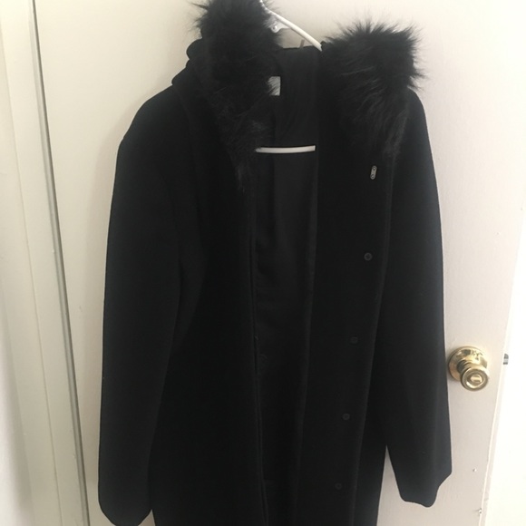 Winter Coat - Picture 1 of 2